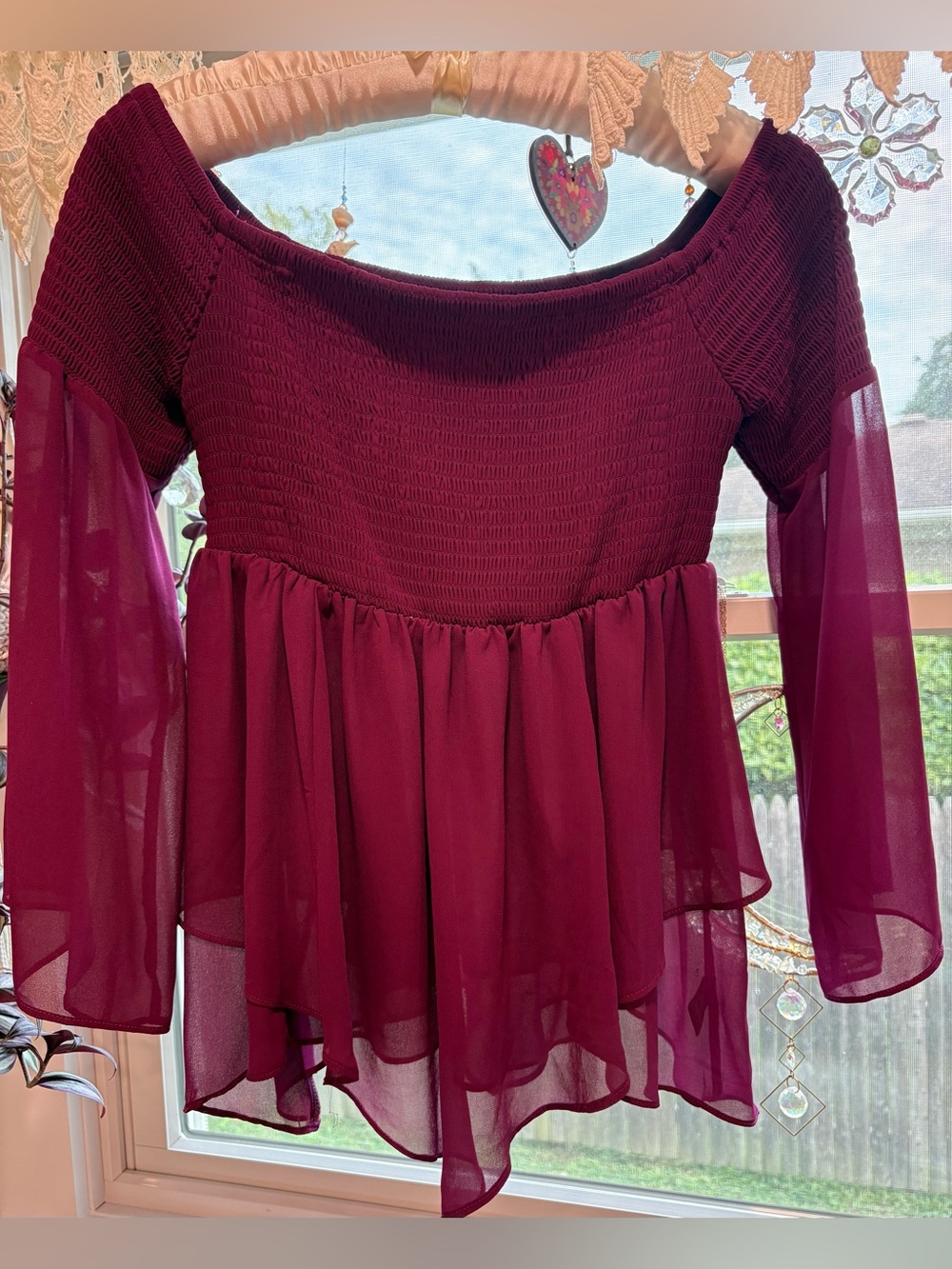 Torrid Plum Purple Off Shoulder
Smocked Chiffon Babydoll Top Size 00 (M / L)
